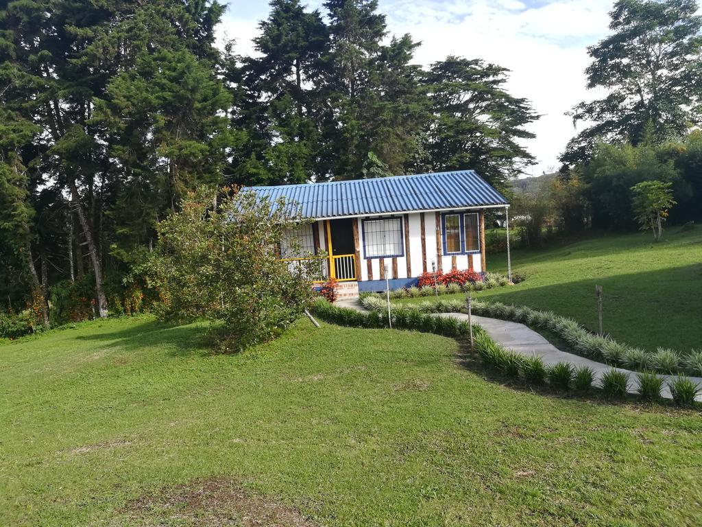 Hotel Campestre El Refugio De Balsora Филандиа Екстериор снимка